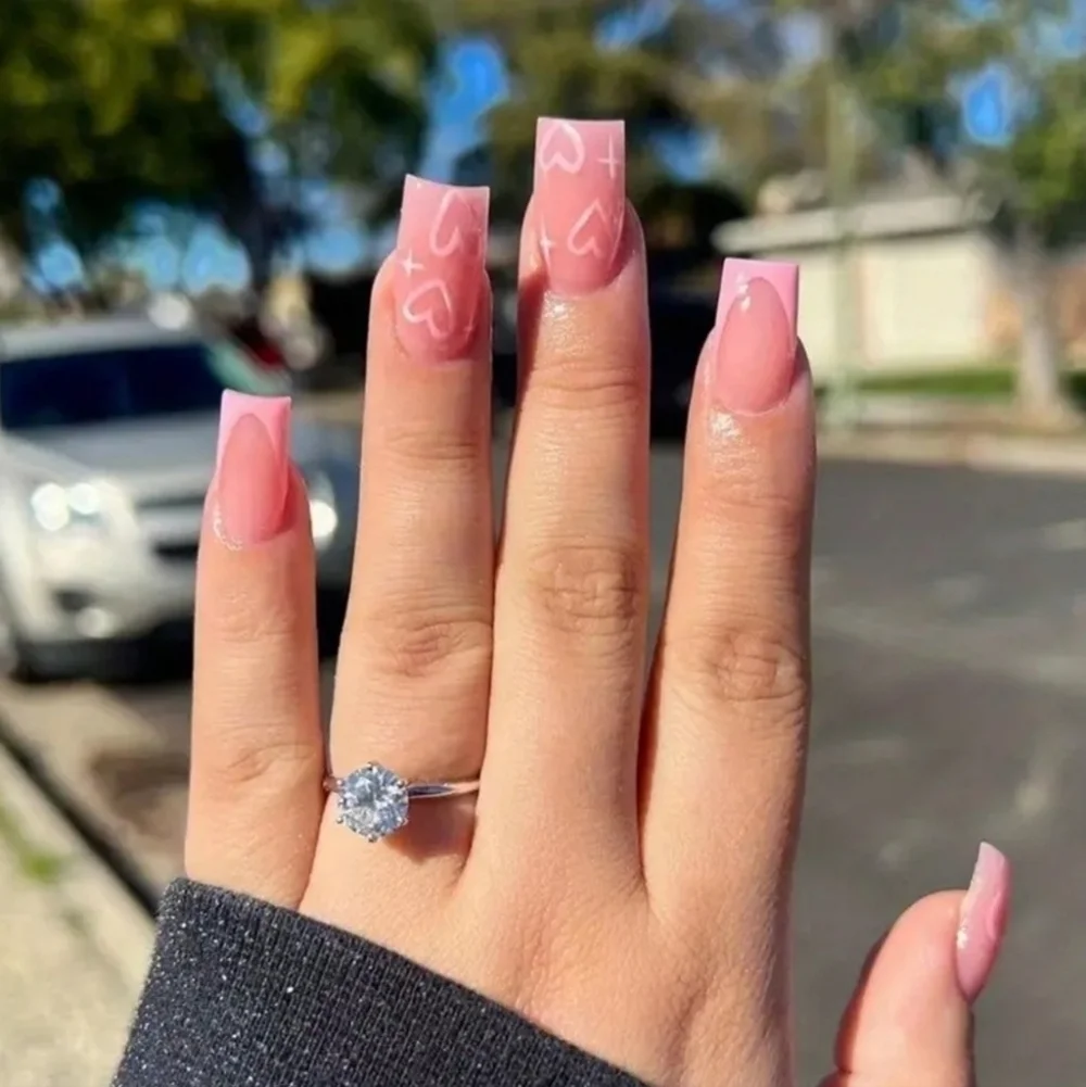24 Pieces Fake Press On Nails